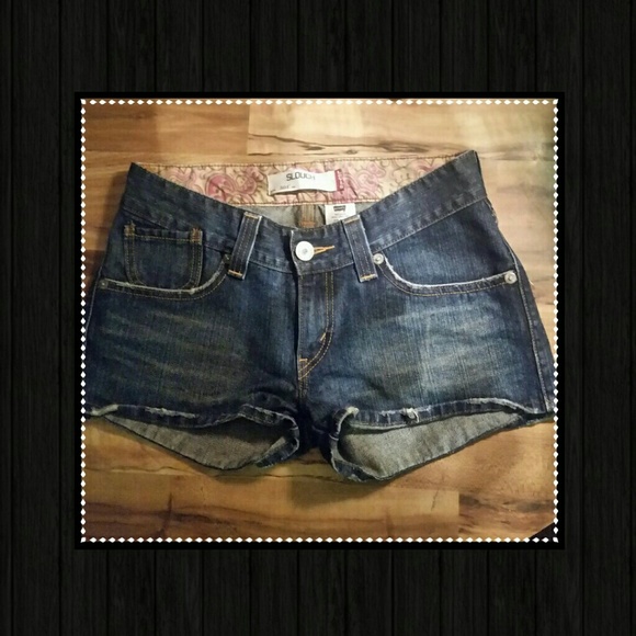 Levi's Pants - Levi Shorts